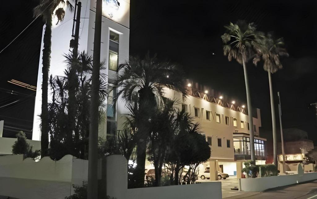 Mykonos Resort Miura Yokosuka Zewnętrze zdjęcie