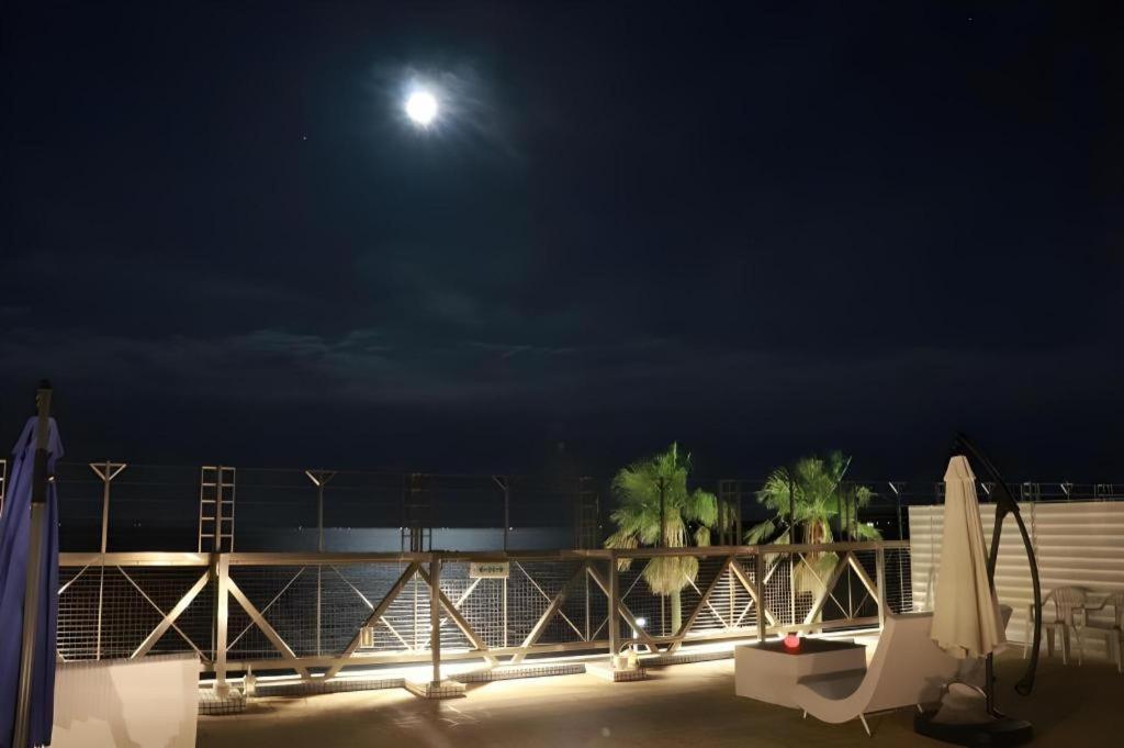 Mykonos Resort Miura Yokosuka Zewnętrze zdjęcie